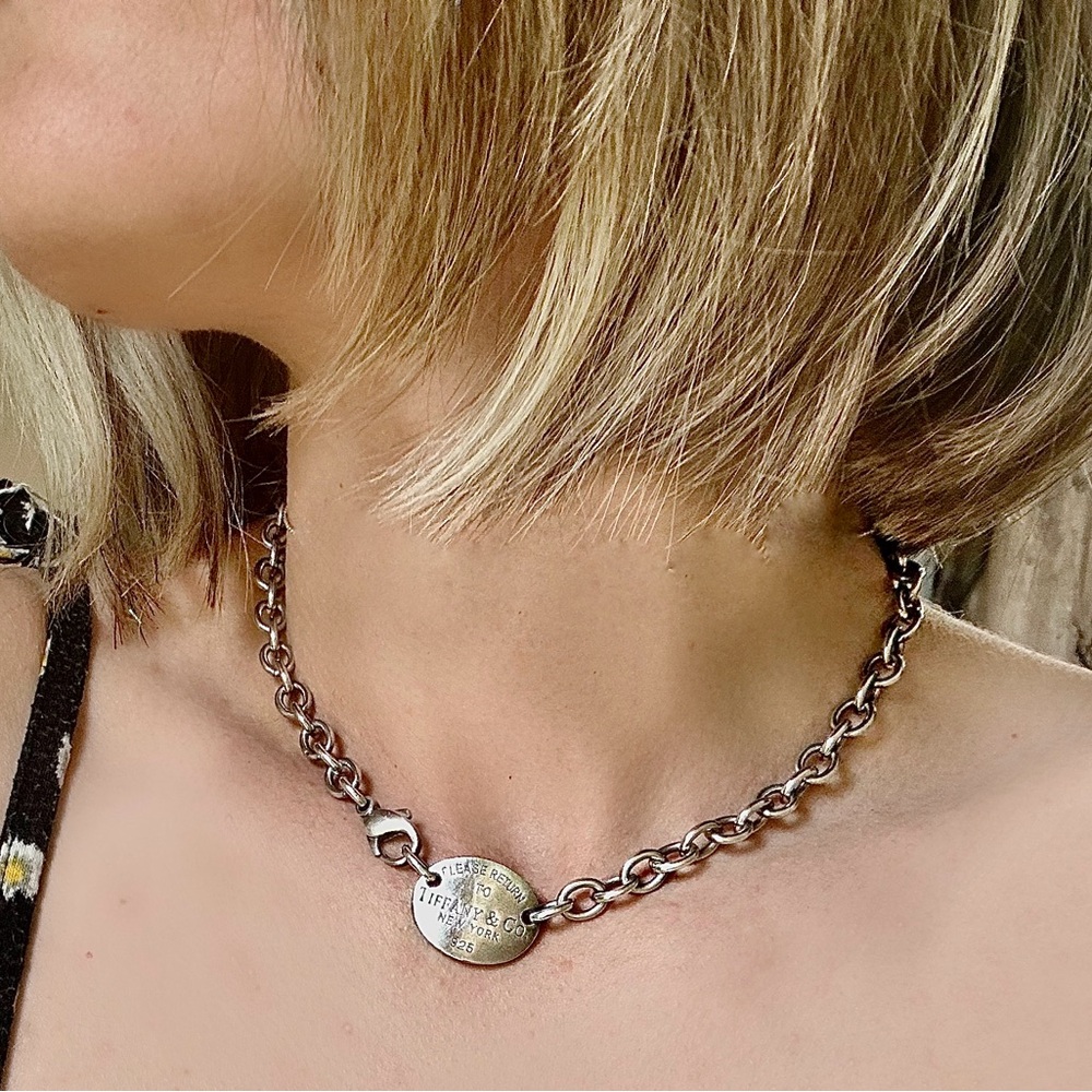 Authentic Tiffany & Co. Oval tag choker 15.5” long